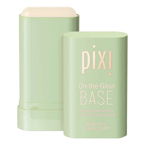 Pixi by Petra On-the-Glow Bronze stick with a natural glow effect