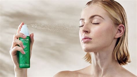 Nóttnuit HAZE Protecting Face Mist being sprayed onto skin