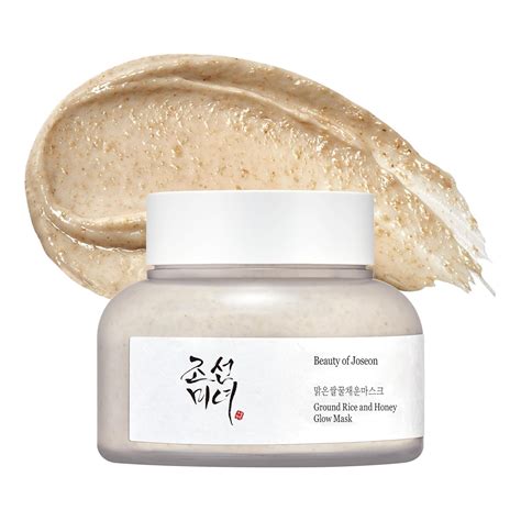 A texture shot of the Beauty of Joseon Ground Rice and Honey Glow Mask, showing the fine exfoliating particles.