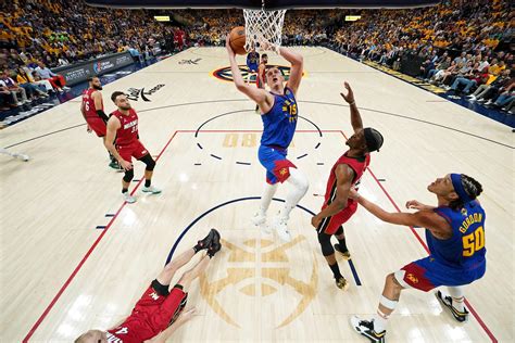 Photo of Rašo Nesterović in action during an NBA game
