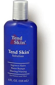 Infographic showing the percentage of natural vs. chemical ingredients in Tend Skin Solution.