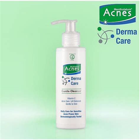 Infographic illustrating the steps for using the Acnes Gentle Cleanser.