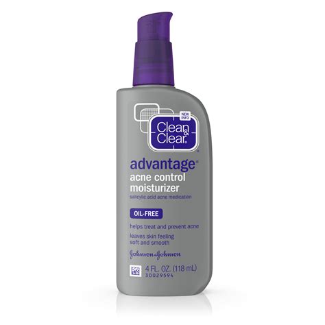 Product packaging of Clean & Clear Advantage Acne Control Moisturizer
