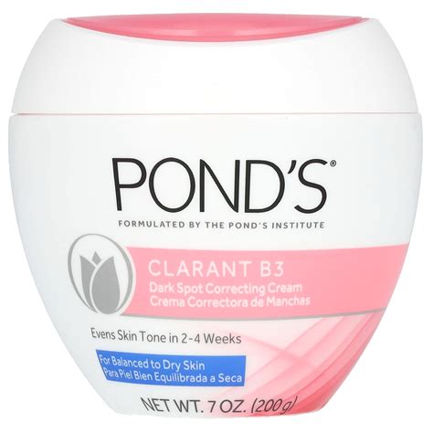 A close-up of the POND'S Clarant B3 Dark Spot Correcting Cream jar and its texture.