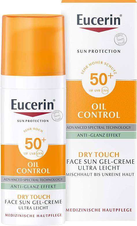 Side-by-side comparison of skin texture with and without Eucerin Oil Control SPF50, highlighting the matte finish.