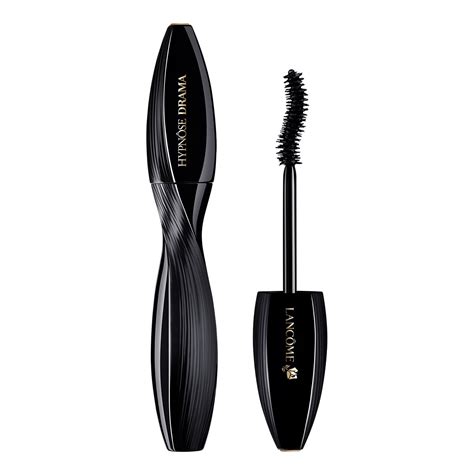 Lancôme Hypnôse Drama mascara wand with its S-shape and uniquely angled bristles