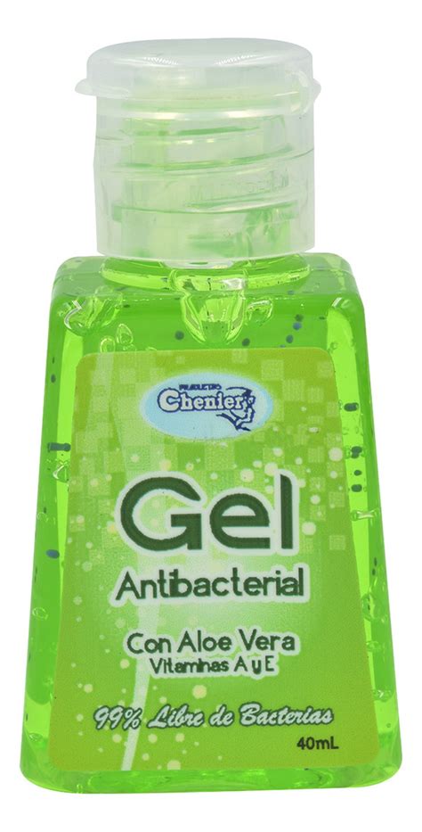 Visual guide to creating an aloe vera antibacterial spray.