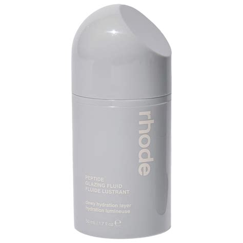 Visual demonstration of applying Peptide Glazing Fluid, showing its texture and absorption.