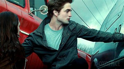Illustration depicting the van accident scene from the Twilight book, with Edward using his strength to save Bella.
