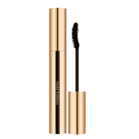 Diagram illustrating the different parts of a mascara wand and tube, highlighting the wand's bristles and the product inside.