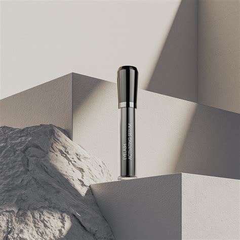 Close-up image of the M2 Beauté Eyelash Activating Serum applicator, highlighting the fine brush tip.