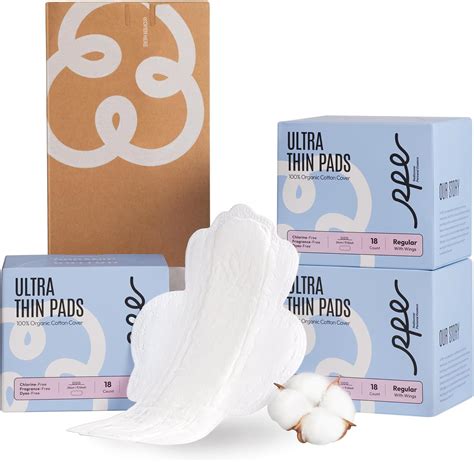 Illustration showing different types of cotton pads with labels: cotton pads with clips, thin rough pads, layered pads, and natural unbleached pads.