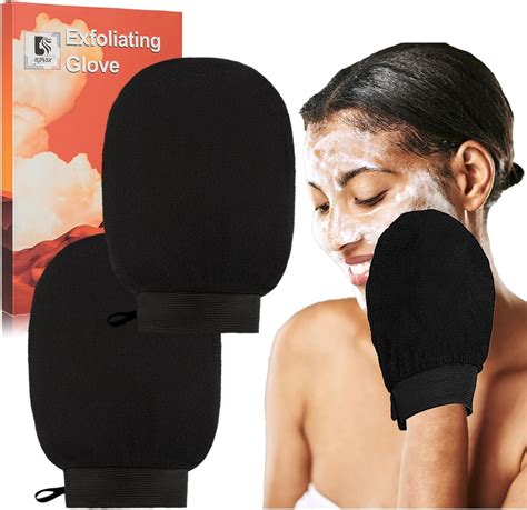 Product image of an exfoliating foam and glove system