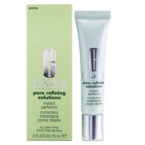 Clinique's new Stay-Matte Hydrator alongside other Pore Refining Solutions products